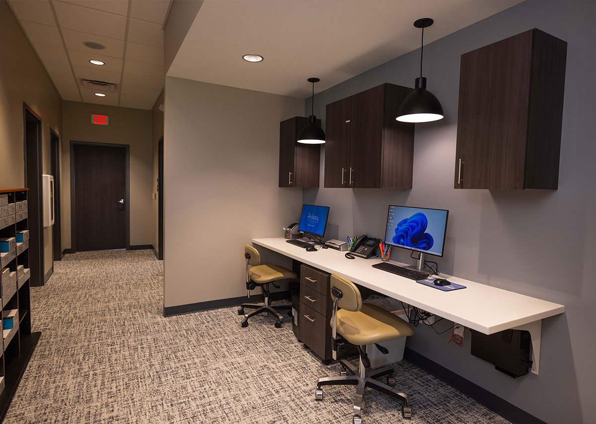 Ankeny Ortho staff computer area